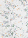 Load image into Gallery viewer, Crib Sheet - Modern Daisy