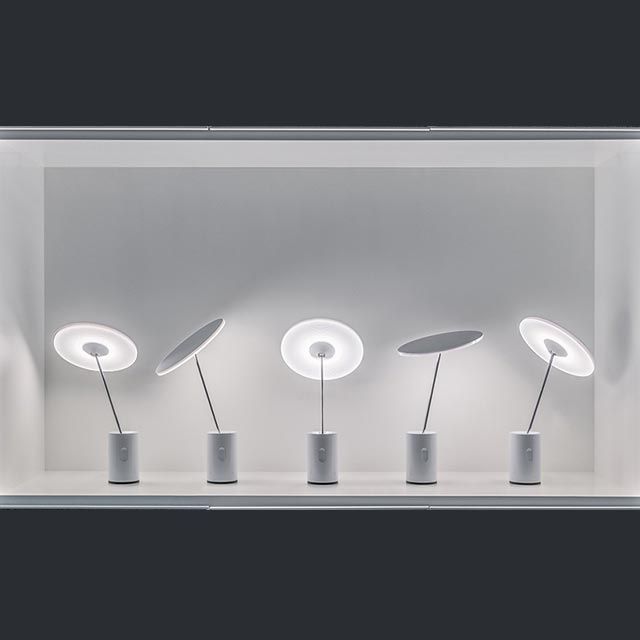 artemide sisifo tavolo 4